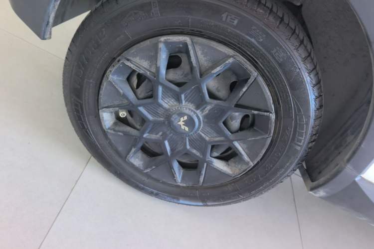 Used Wuling Hongguang MINIEV 2022 GAMEBOY 200km Gaming Edition with Lithium Iron Phosphate Right Rear Wheel Hub