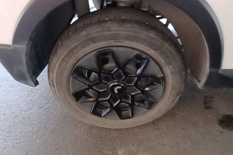Used Wuling Hongguang MINIEV 2022 GAMEBOY 200km Gaming Edition with Lithium Iron Phosphate Right Rear Wheel Hub