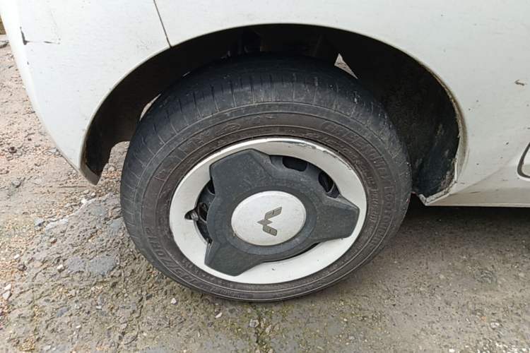 Used Wuling Hongguang MINIEV 2022 Easy Version Lithium-NMC Right Rear Wheel Hub