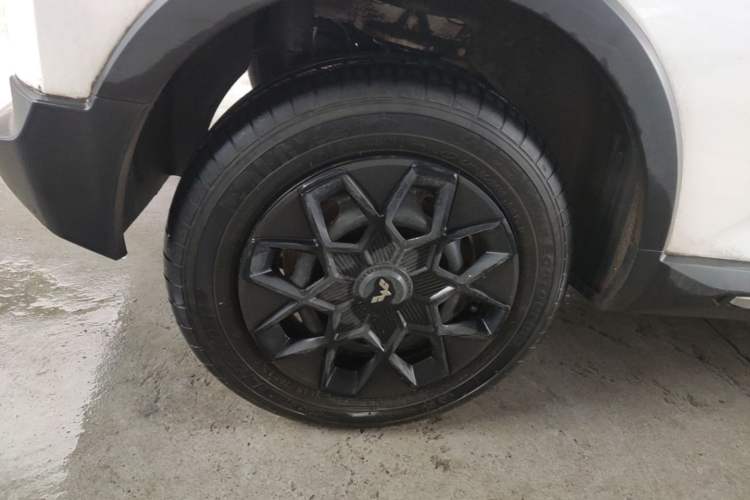 Used Wuling Hongguang MINIEV 2022 GAMEBOY 200km Gaming Edition with Lithium Iron Phosphate Right Rear Wheel Hub