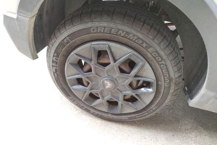 Used Wuling Hongguang MINIEV 2022 GAMEBOY 200km Gaming Edition with Lithium Iron Phosphate Right Rear Wheel Hub