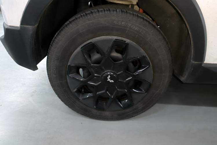 Used Wuling Hongguang MINIEV 2022 GAMEBOY 200km Gaming Edition with Lithium Iron Phosphate Right Rear Wheel Hub