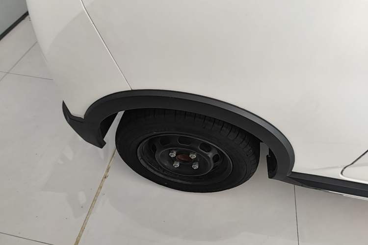 Used Wuling Hongguang MINIEV 2022 GAMEBOY 200km Gaming Edition with Lithium Iron Phosphate Right Rear Wheel Hub