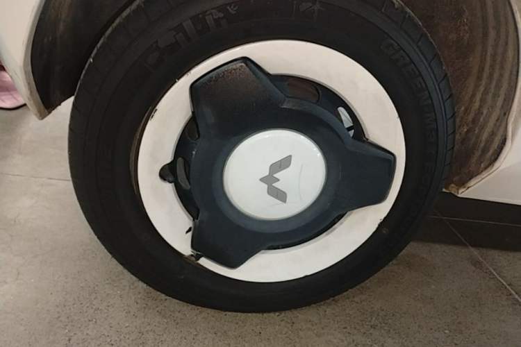 Used Wuling Hongguang MINIEV 2022 Enjoy Edition Lithium Iron Phosphate Right Rear Wheel Hub
