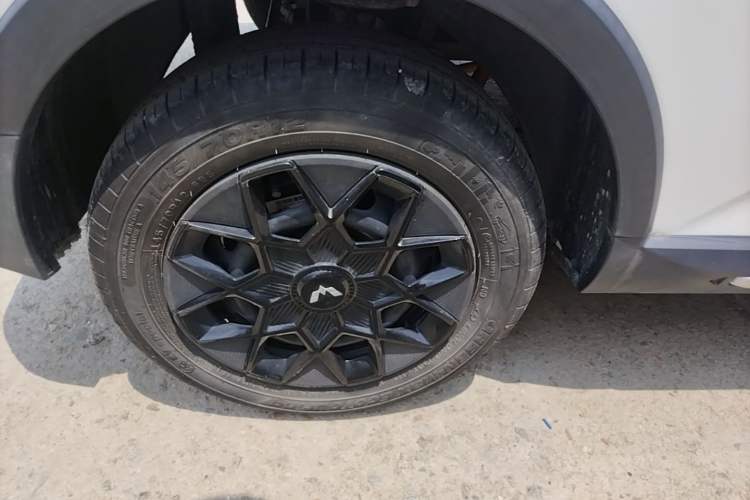 Used Wuling Hongguang MINIEV 2022 GAMEBOY 200km Gaming Edition with Lithium Iron Phosphate Right Rear Wheel Hub