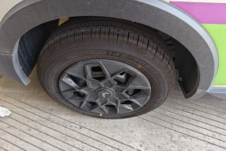 Used Wuling Hongguang MINIEV 2022 GAMEBOY 200km Gaming Edition with Lithium Iron Phosphate Right Rear Wheel Hub