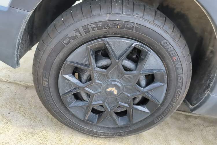 Used Wuling Hongguang MINIEV 2022 GAMEBOY 200km Gaming Edition with Lithium Iron Phosphate Right Rear Wheel Hub