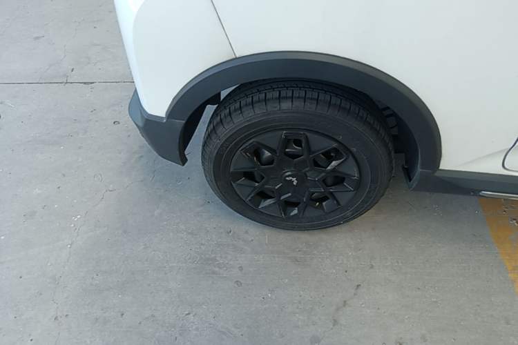 Used Wuling Hongguang MINIEV 2022 GAMEBOY 200km Gaming Edition with Lithium Iron Phosphate Right Rear Wheel Hub