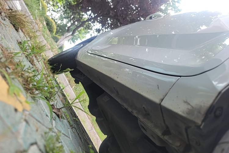 Used Wuling Hongguang MINIEV 2022 Macaron Fashion Model Lithium Iron Phosphate Right Side Sill