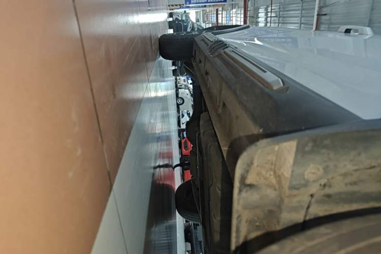Used Wuling Hongguang MINIEV 2022 GAMEBOY 300km Enthusiast Model with Lithium Iron Phosphate Right Side Sill