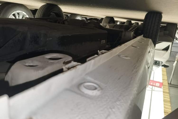 Used Wuling Hongguang MINIEV 2022 Easy Version Lithium Iron Phosphate Right Side Sill