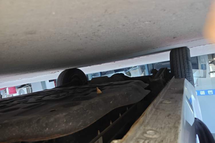 Used Wuling Hongguang MINIEV 2022 Easy Version Lithium Iron Phosphate Right Side Sill