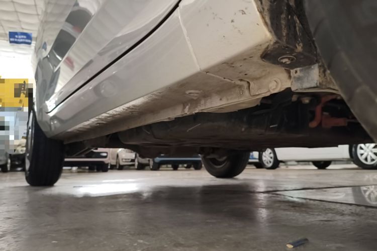 Used Wuling Hongguang MINIEV 2022 Macaron Premium Model – Lithium Iron Phosphate Right Side Sill