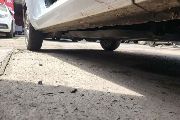 Used Wuling Hongguang MINIEV 2022 Zizai Version Lithium Iron Phosphate Right Side Sill