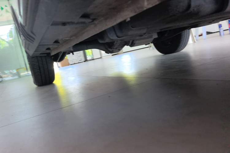 Used Wuling Hongguang MINIEV 2022 GAMEBOY 200km Gaming Edition with Lithium Iron Phosphate Right Side Sill