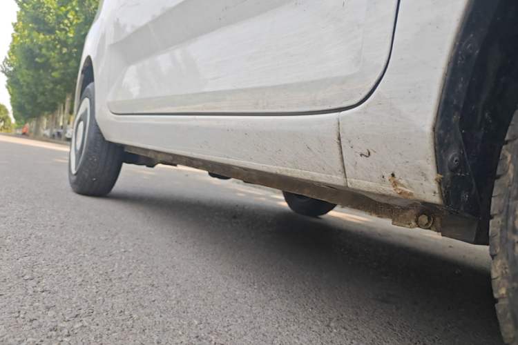Used Wuling Hongguang MINIEV 2022 Easy Version Lithium Iron Phosphate Right Side Sill