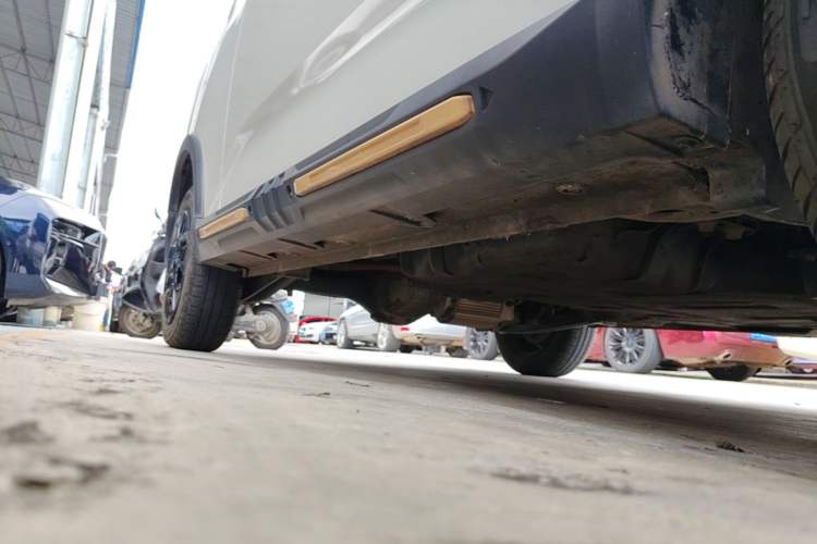 Used Wuling Hongguang MINIEV 2022 GAMEBOY 200km Gaming Edition with Lithium Iron Phosphate Right Side Sill