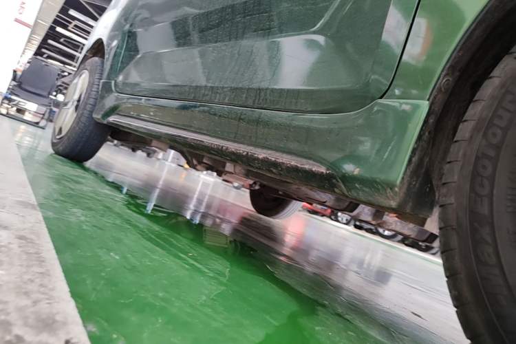 Used Wuling Hongguang MINIEV 2022 Macaron Fashion Edition Lithium-Nickel-Cobalt-Alpha-oxide Right Side Sill