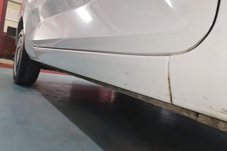 Used Wuling Hongguang MINIEV 2022 Easy Version Lithium Iron Phosphate Right Side Sill