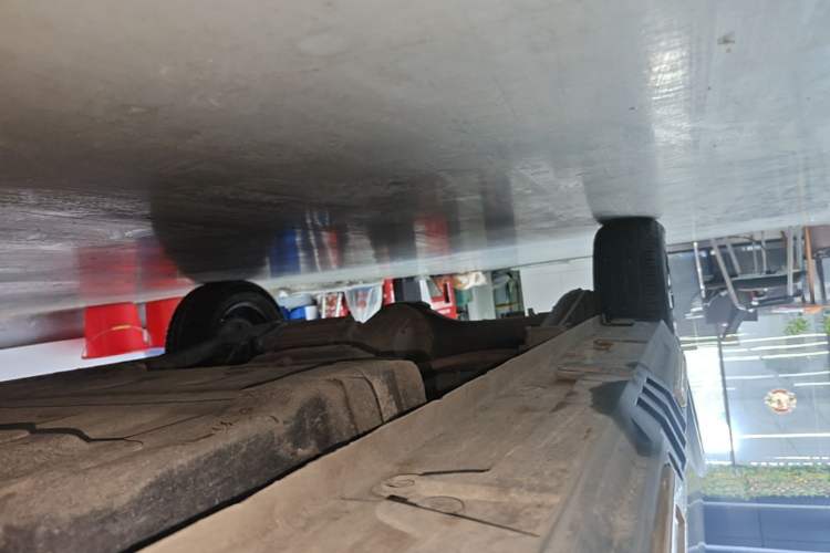 Used Wuling Hongguang MINIEV 2022 GAMEBOY 200km Gaming Edition with Lithium Iron Phosphate Right Side Sill