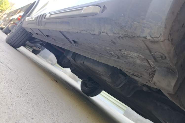 Used Wuling Hongguang MINIEV 2022 GAMEBOY 200km Gaming Edition with Lithium Iron Phosphate Right Side Sill