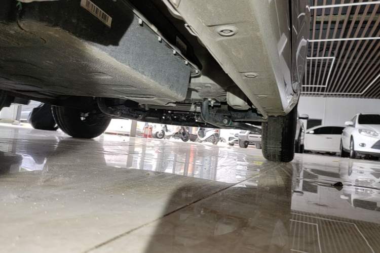 Used Wuling Hongguang MINIEV 2022 Macaron Fashion Model Lithium Iron Phosphate Right Side Sill