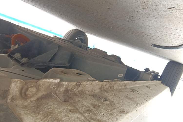 Used Wuling Hongguang MINIEV 2022 Zizai Version Lithium Iron Phosphate Right Side Sill