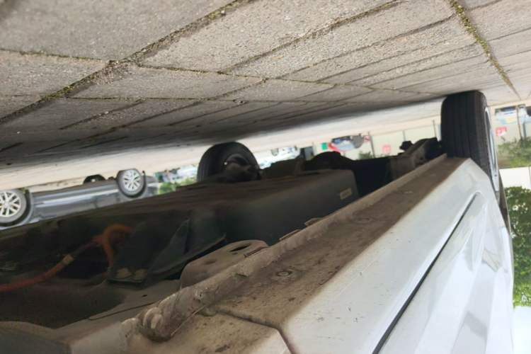 Used Wuling Hongguang MINIEV 2022 Zizai Version Lithium Iron Phosphate Right Side Sill