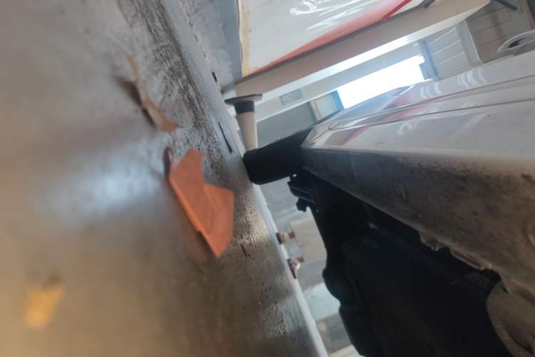 Used Wuling Hongguang MINIEV 2022 Zizai Version Lithium-NMC Right Side Sill