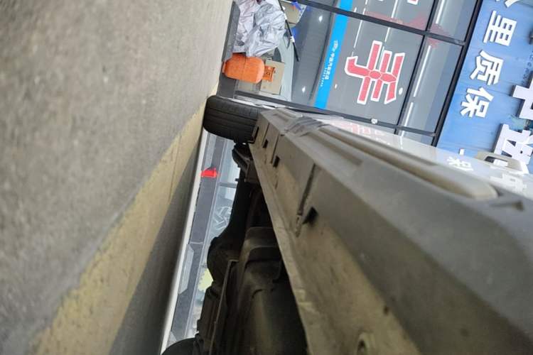 Used Wuling Hongguang MINIEV 2022 GAMEBOY 300km Enthusiast Model with Lithium Iron Phosphate Right Side Sill