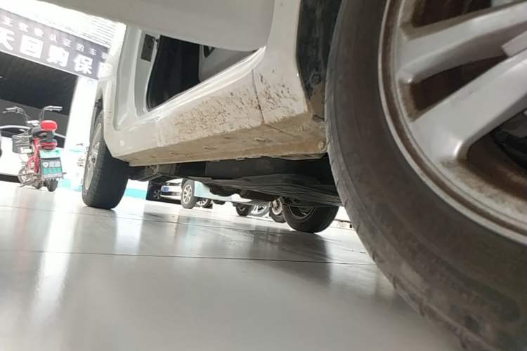 Used Wuling Hongguang MINIEV 2022 Zizai Version Lithium Iron Phosphate Right Side Sill