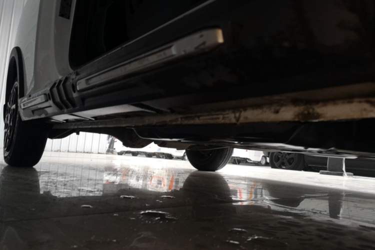 Used Wuling Hongguang MINIEV 2022 GAMEBOY 300km Enthusiast Model with Lithium Iron Phosphate Right Side Sill