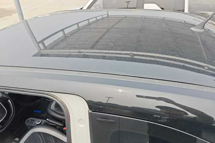 Used Wuling Hongguang MINIEV 2022 Macaron Premium Model – Lithium Iron Phosphate Roof