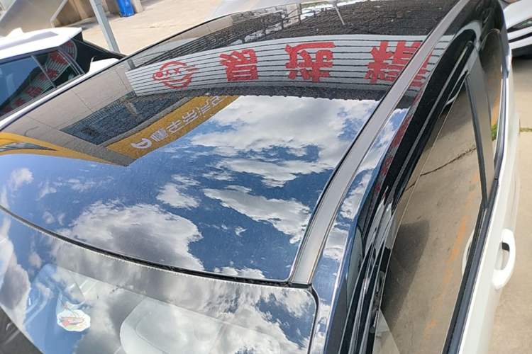 Used Wuling Hongguang MINIEV 2022 Macaron Fashion Edition Lithium-Nickel-Cobalt-Alpha-oxide Roof