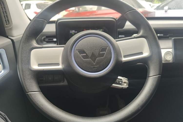 Used Wuling Hongguang MINIEV 2022 GAMEBOY 200km Gaming Edition with Lithium Iron Phosphate Steering Wheel