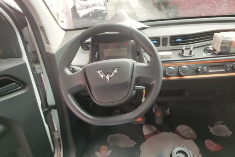 Used Wuling Hongguang MINIEV 2022 Easy Version Lithium-NMC Steering Wheel