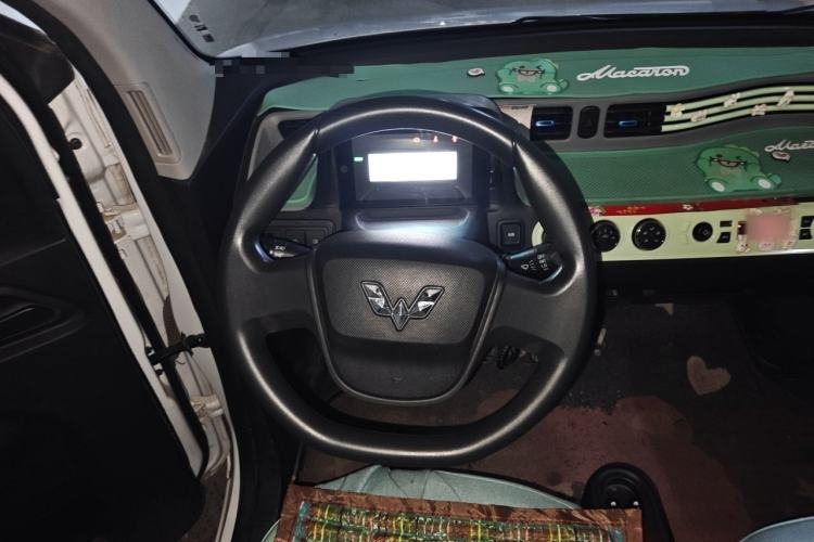 Used Wuling Hongguang MINIEV 2022 Easy Version Lithium-NMC Steering Wheel