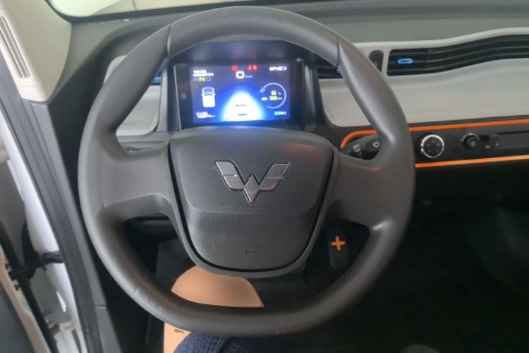 Used Wuling Hongguang MINIEV 2022 Zizai Version Lithium Iron Phosphate Steering Wheel