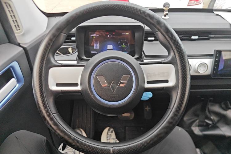 Used Wuling Hongguang MINIEV 2022 GAMEBOY 200km Gaming Edition with Lithium Iron Phosphate Steering Wheel
