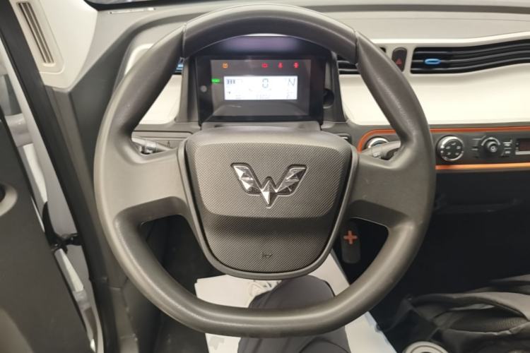 Used Wuling Hongguang MINIEV 2022 Easy Version Lithium Iron Phosphate Steering Wheel