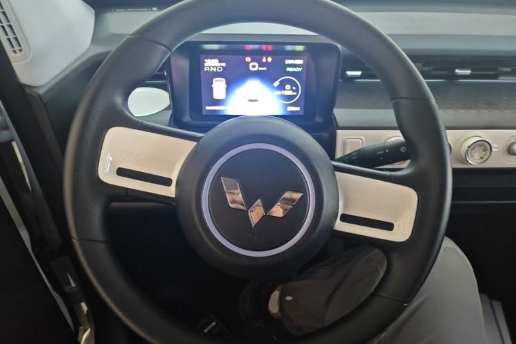Used Wuling Hongguang MINIEV 2022 GAMEBOY 200km Gaming Edition with Lithium Iron Phosphate Steering Wheel