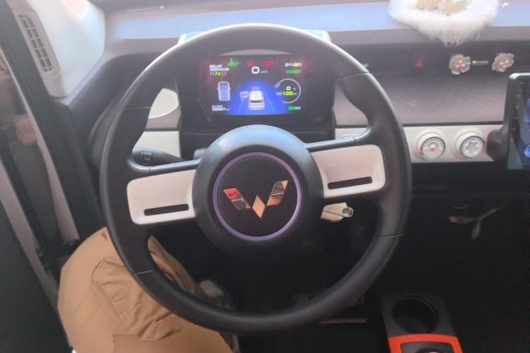 Used Wuling Hongguang MINIEV 2022 GAMEBOY 200km Gaming Edition with Lithium Iron Phosphate Steering Wheel