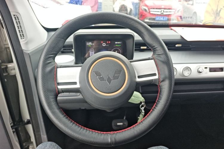 Used Wuling Hongguang MINIEV 2022 GAMEBOY 200km Gaming Edition with Lithium Iron Phosphate Steering Wheel