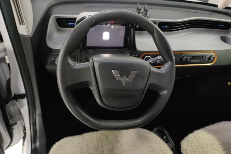 Used Wuling Hongguang MINIEV 2022 Zizai Version Lithium-NMC Steering Wheel