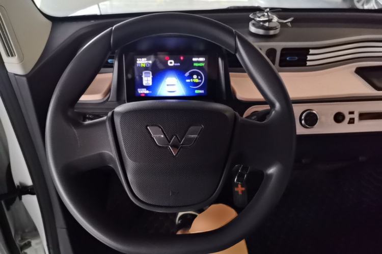 Used Wuling Hongguang MINIEV 2022 Enjoy Edition Lithium-Ion Battery Steering Wheel