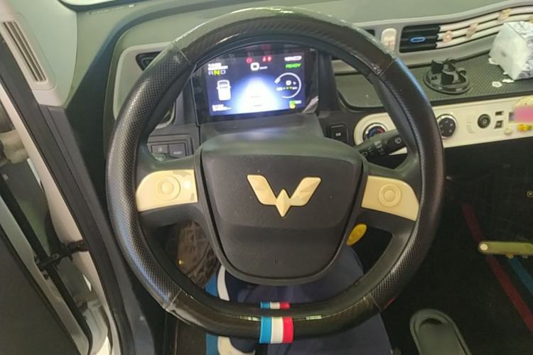 Used Wuling Hongguang MINIEV 2022 Zizai Version Lithium Iron Phosphate Steering Wheel