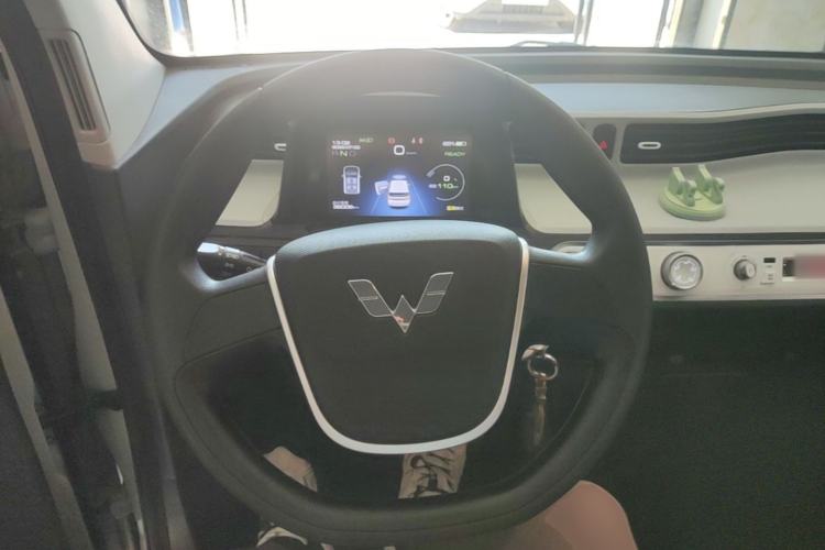 Used Wuling Hongguang MINIEV 2022 Macaron Premium Model – Lithium Ternary Battery Steering Wheel