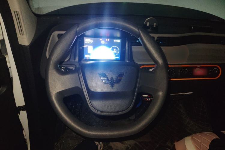 Used Wuling Hongguang MINIEV 2022 Zizai Version Lithium Iron Phosphate Steering Wheel