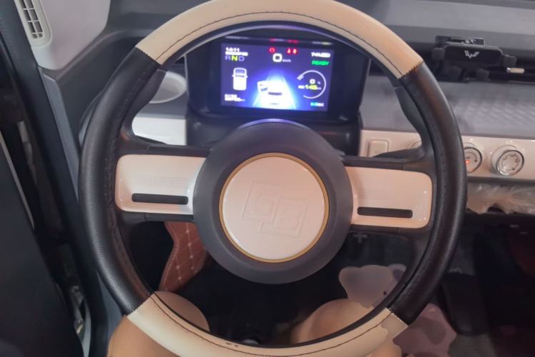 Used Wuling Hongguang MINIEV 2022 GAMEBOY 200km Gaming Edition with Lithium Iron Phosphate Steering Wheel