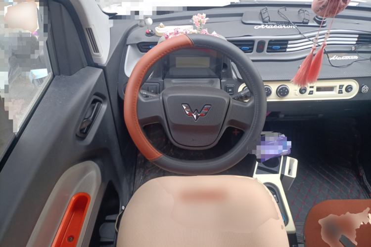 Used Wuling Hongguang MINIEV 2022 Easy Version Lithium Iron Phosphate Steering Wheel